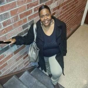 Meet your Posher, Renee